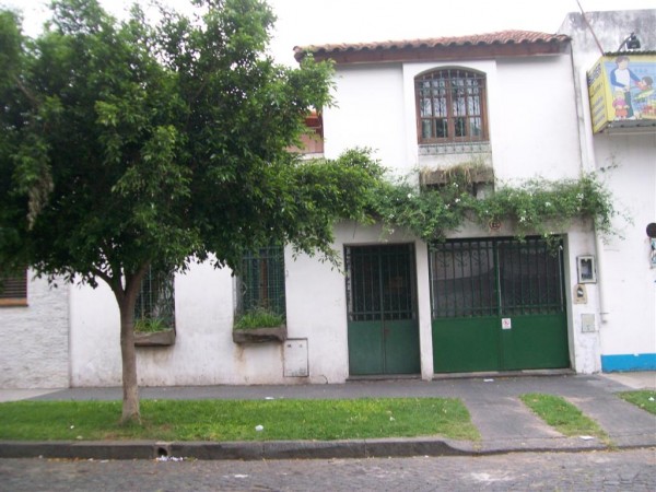 Foto Casa en Venta en Liniers, Ciudad de Buenos Aires - U$D 170.000 - pix8721234 - BienesOnLine