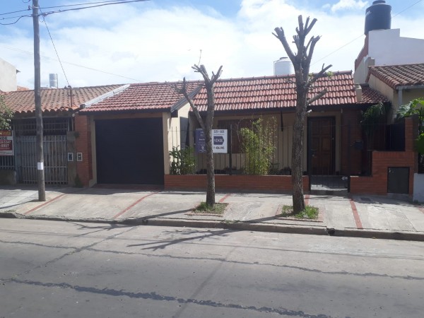Foto Casa en Venta en Ramos Mejia, Buenos Aires - U$D 165.000 - pix64574234 - BienesOnLine
