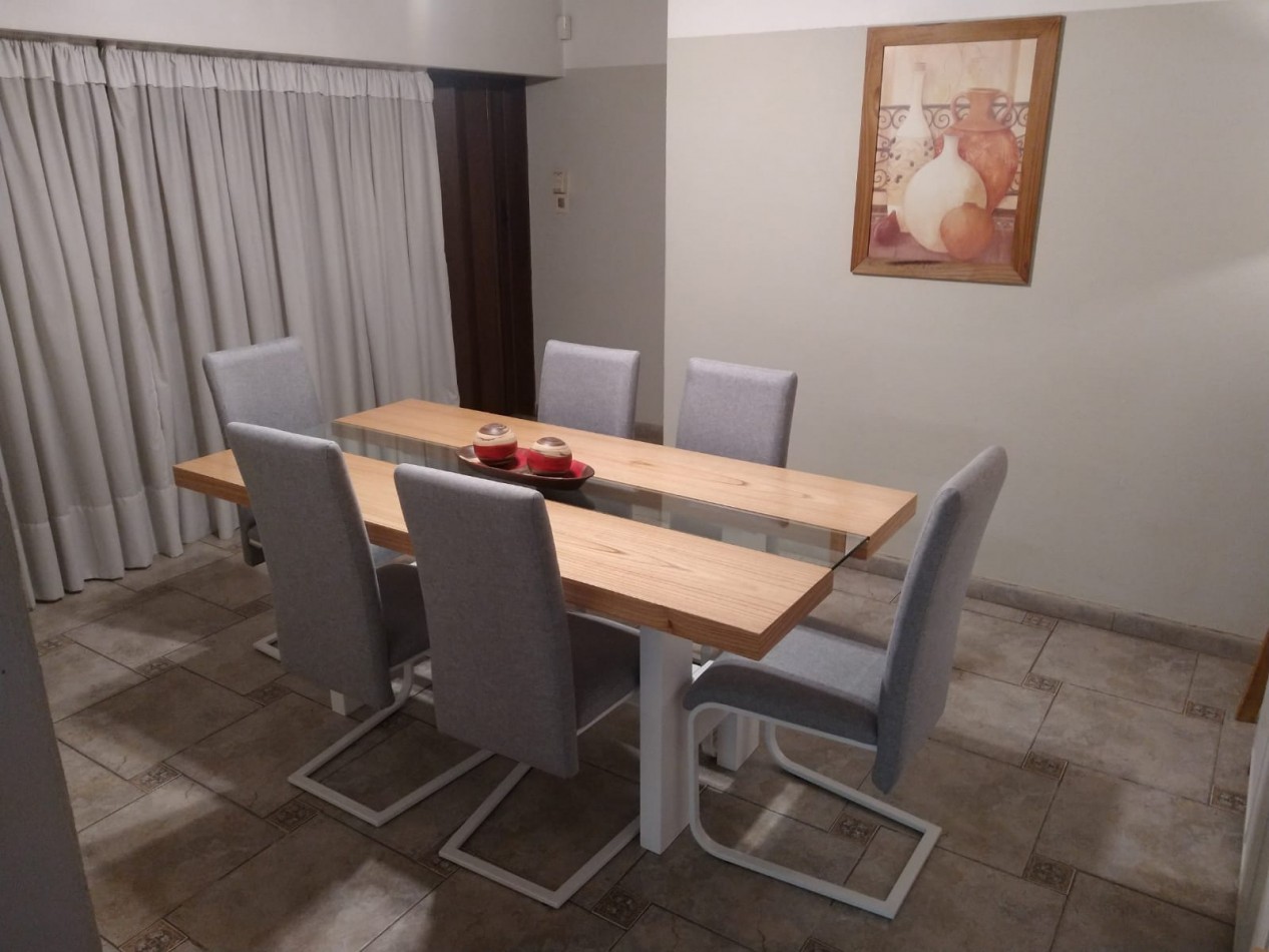 Pizarro 6100. Casa 4 ambientes. 