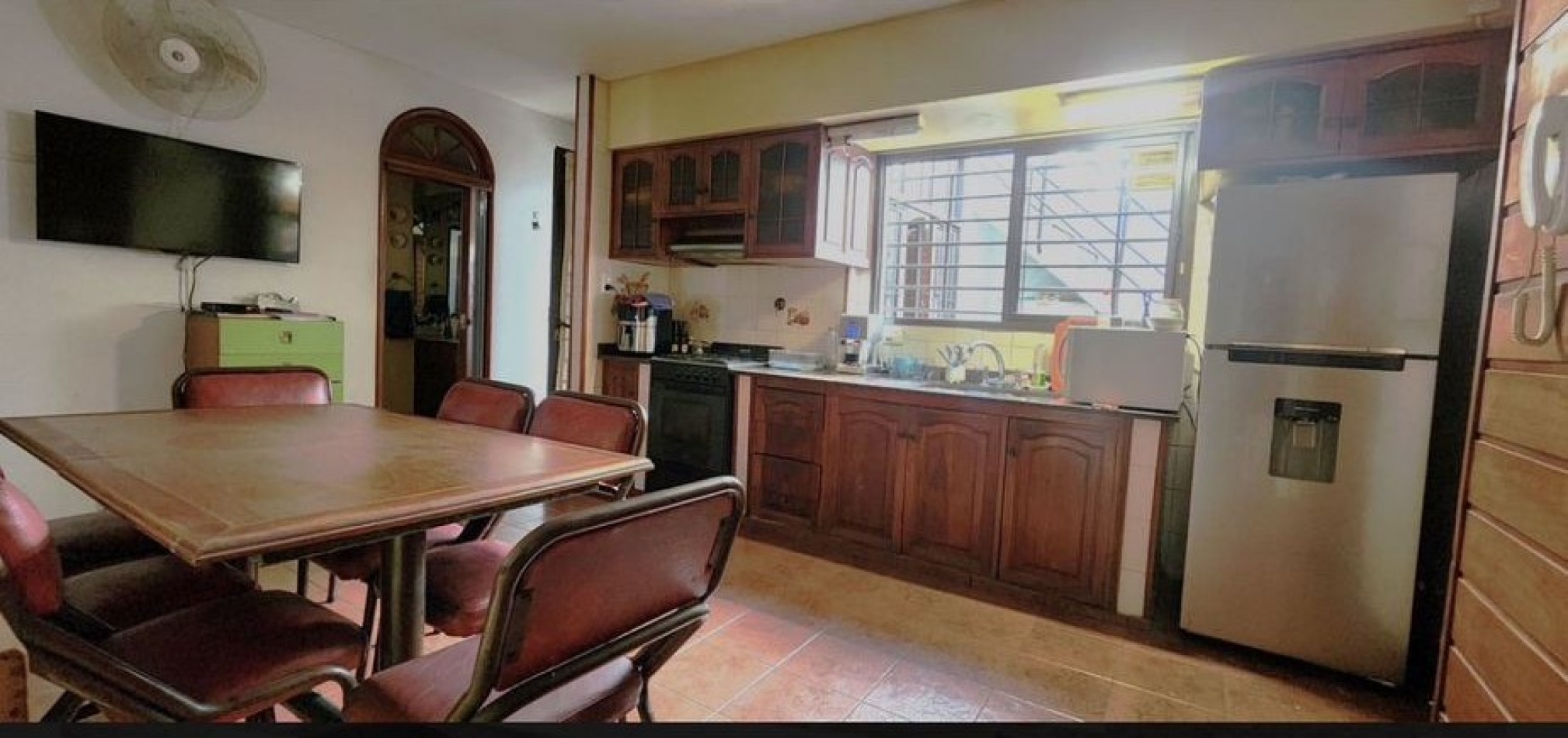 Ercilla 7000. Casa 4 ambientes.