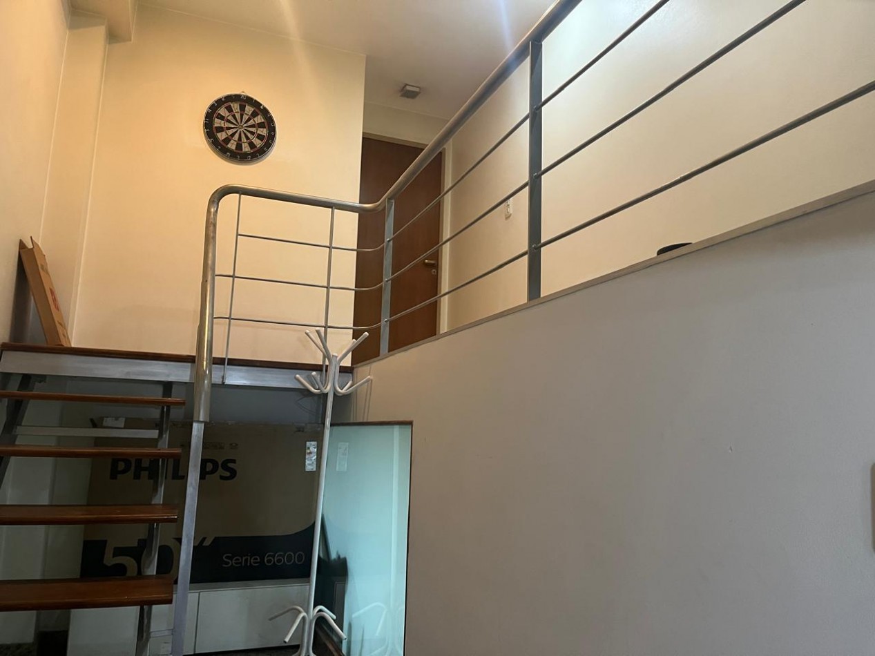 Larrazabal 1100. Departamento 4 ambientes con cochera.