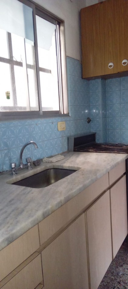 Palmar 7100. PH 3 ambientes al frente.