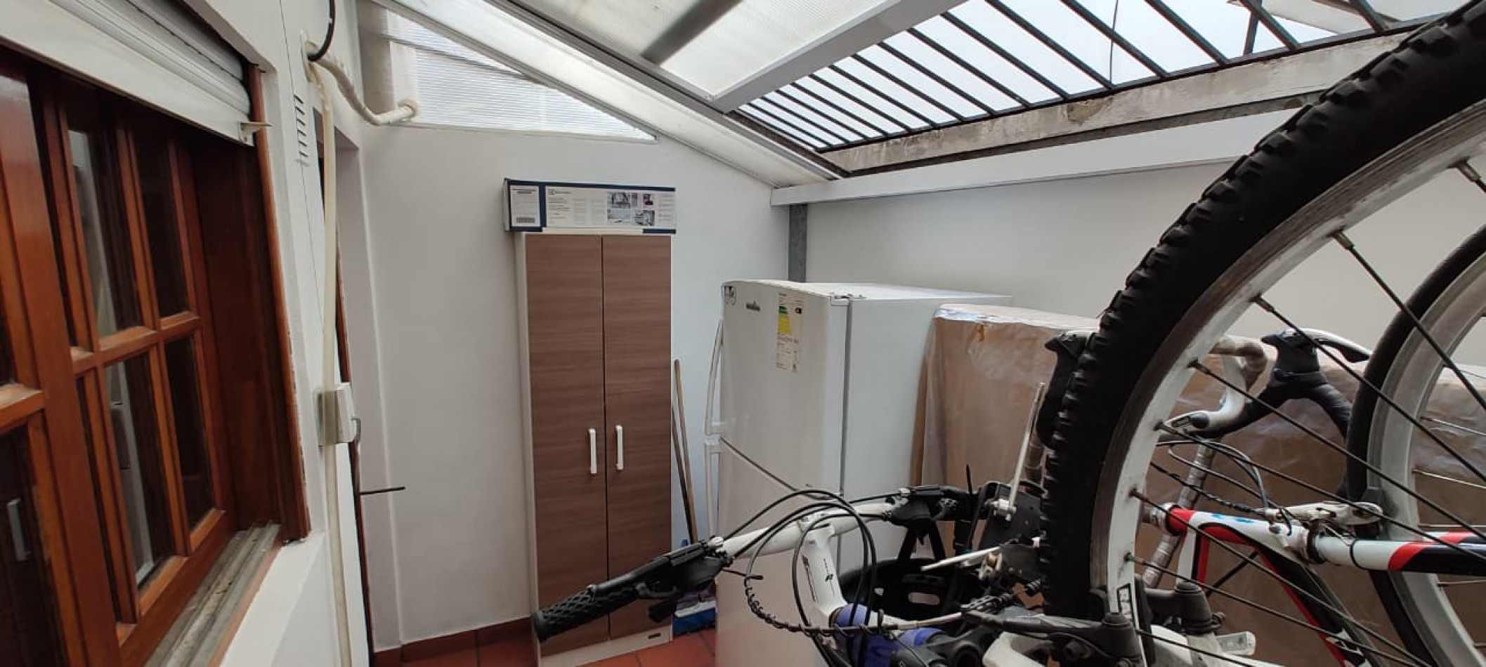 Zequeira 7100. Triplex 3 ambientes.