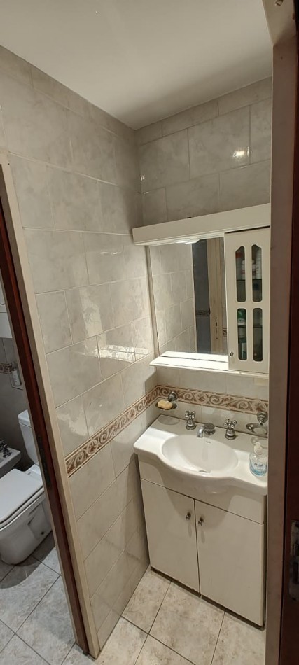 Zequeira 7100. Triplex 3 ambientes.