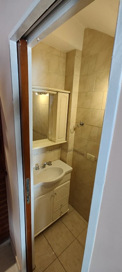 Zequeira 7100. Triplex 3 ambientes.