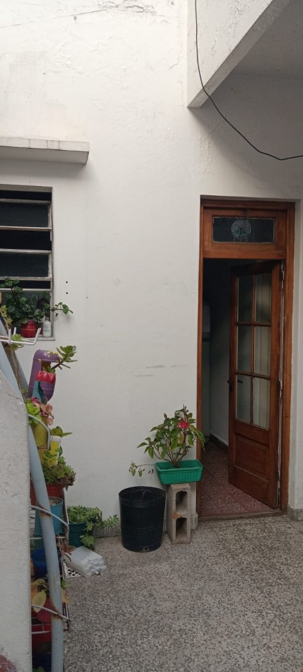 Guardia Nacional 1200. 4 unidades de 3 ambientes en block.