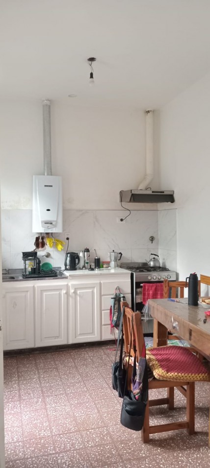 Guardia Nacional 1200. 4 unidades de 3 ambientes en block.