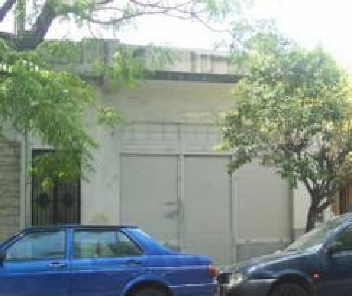 Timoteo Gordillo 1500. Casa antigua.