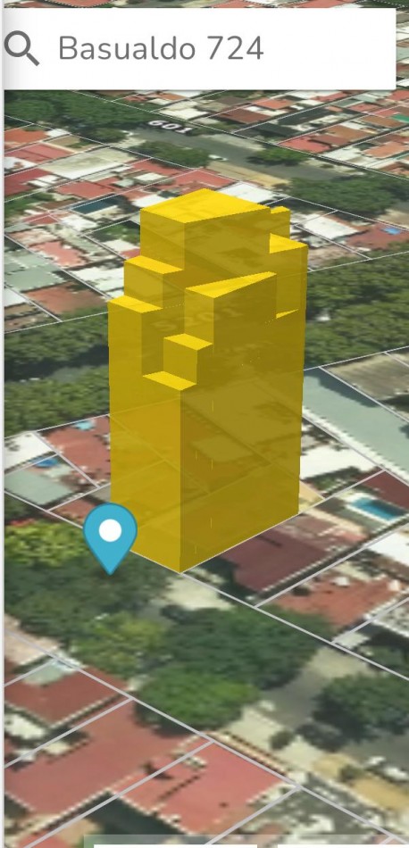 Basualdo 700. Lote con casa antigua.