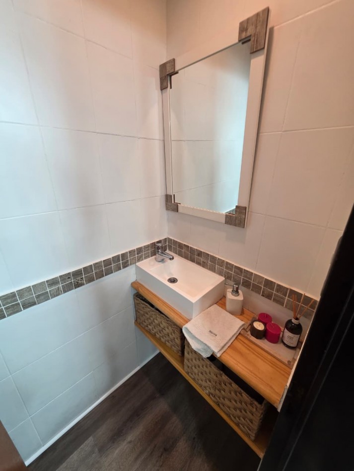 Ulrico Schmidl 6800. PH 3 ambientes en duplex.