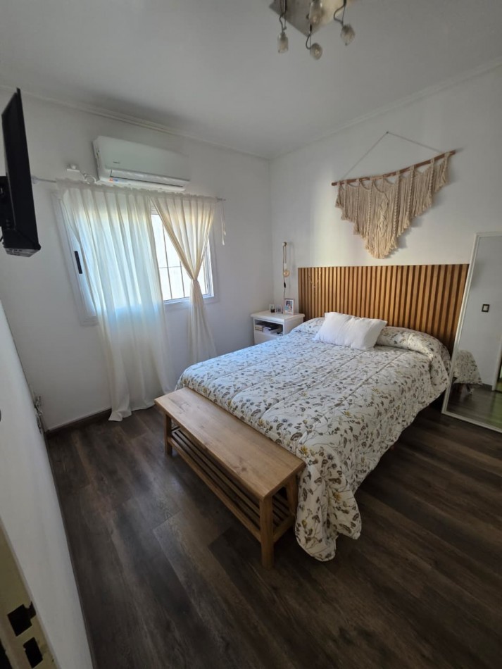 Ulrico Schmidl 6800. PH 3 ambientes en duplex.