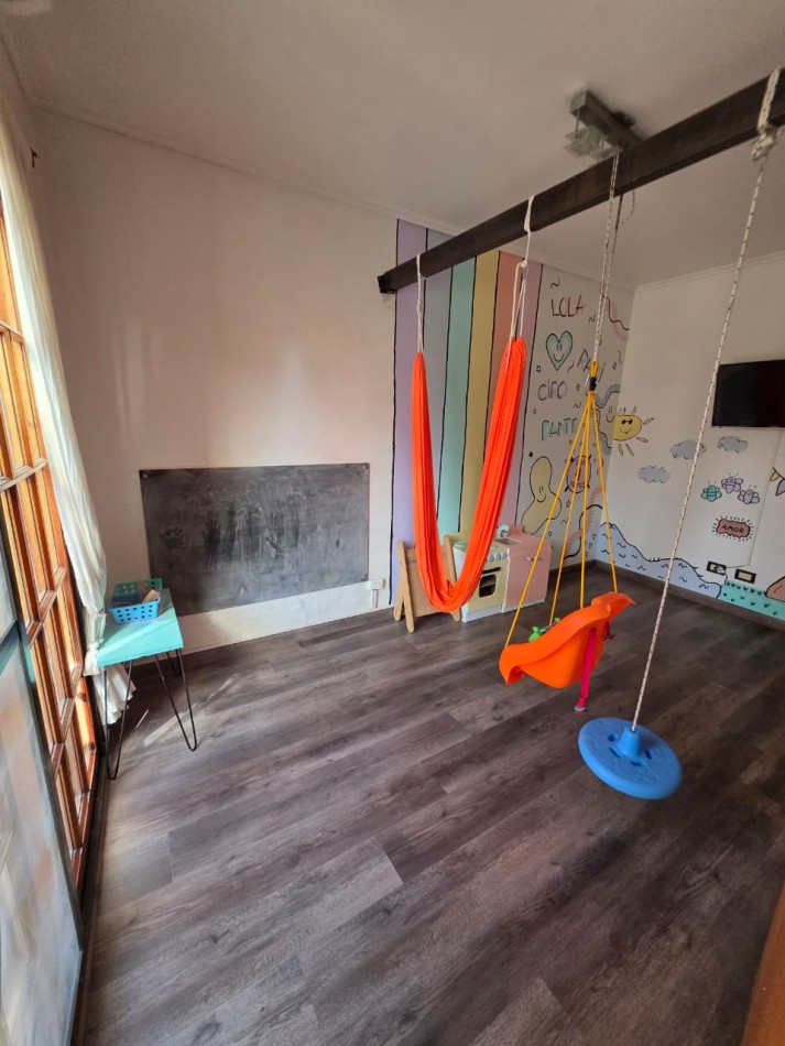 Ulrico Schmidl 6800. PH 3 ambientes en duplex.