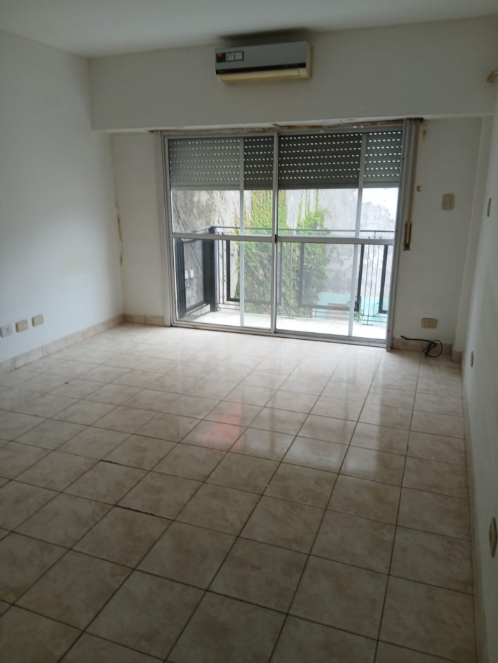 Corvalan 1200. Monoambiente en alquiler.