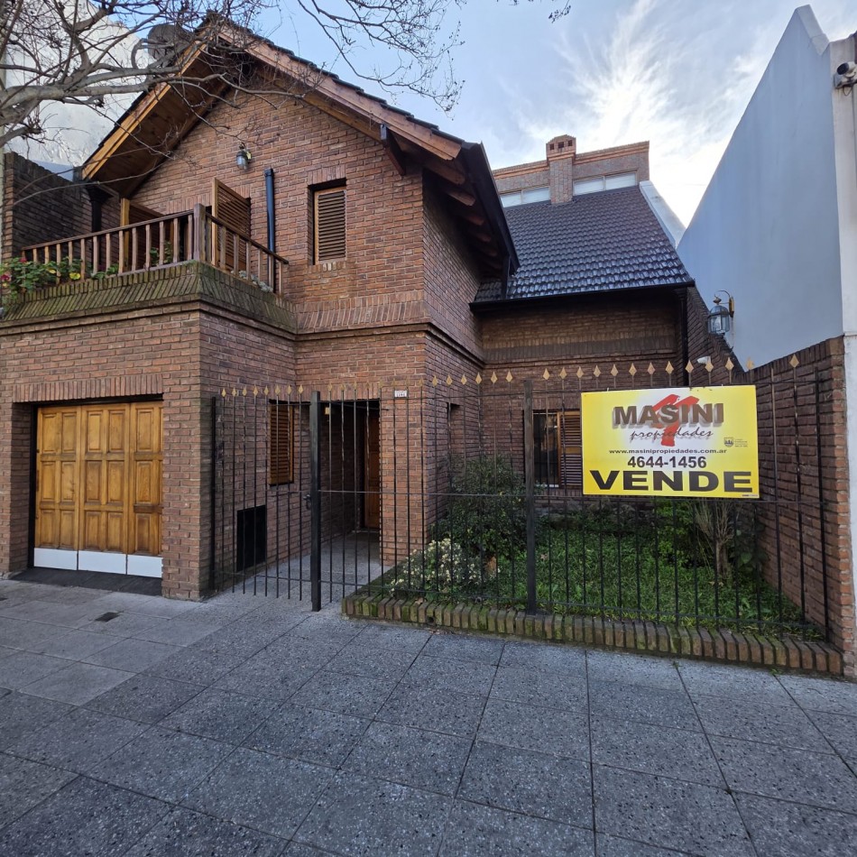 Cafayate 1100. Chalet 4 ambientes.