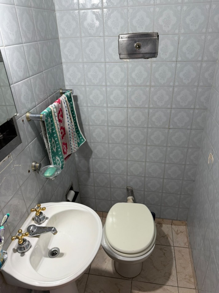 Pizarro 6900. Casa 4 ambientes 