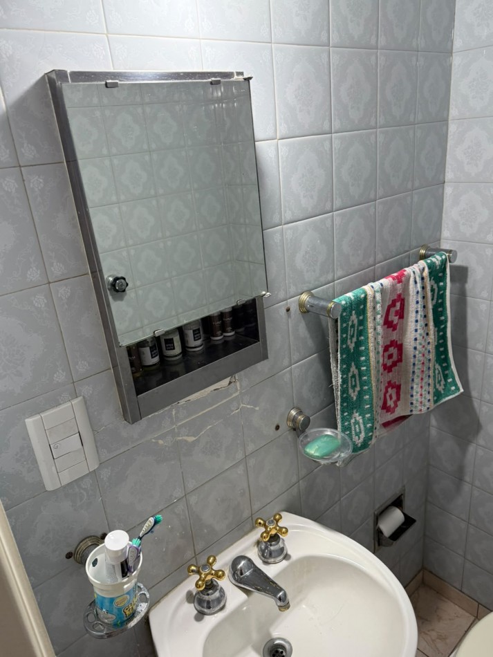 Pizarro 6900. Casa 4 ambientes 