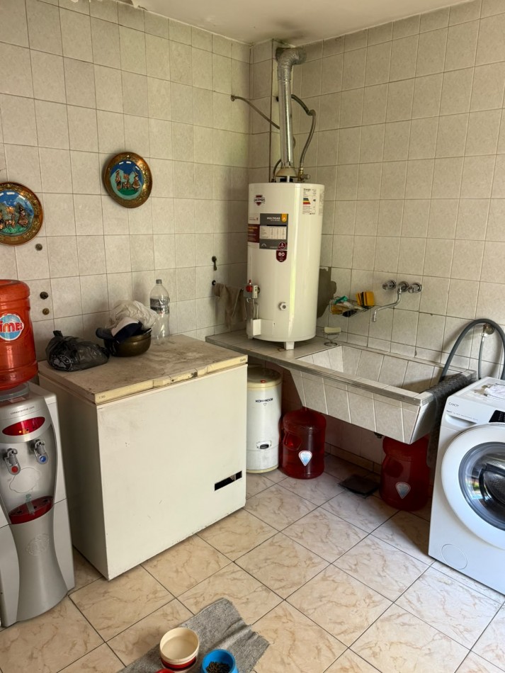 Pizarro 6900. Casa 4 ambientes 