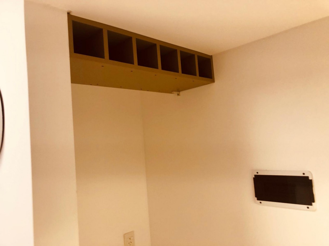 Tomas Le Breton 4200. Departamento 2 ambientes al frente.|