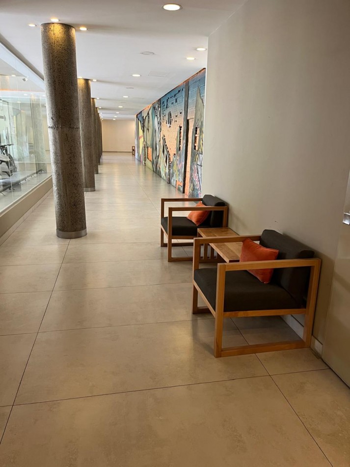 Tomas Le Breton 4200. Departamento 2 ambientes al frente.|