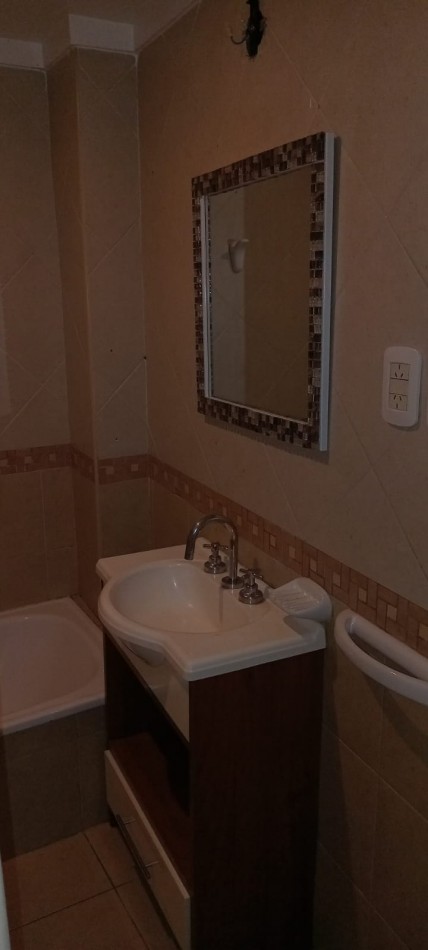 Pizarro 6200. Departamento 2 ambientes en duplex.