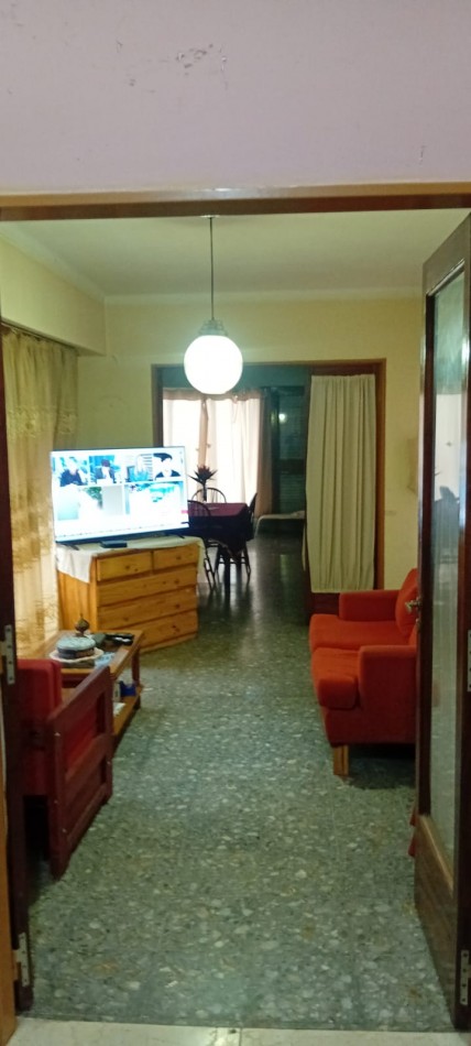 Peribebuy 6900. PH 4 ambientes unico.