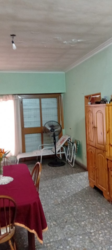 Peribebuy 6900. PH 4 ambientes unico.