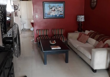 Julian Aguirre 1400. Casa 5 ambientes.