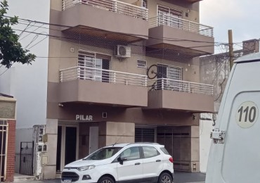 Pilar 600. Monoambiente al frente.
