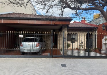 Pizarro 6900. Casa 4 ambientes 
