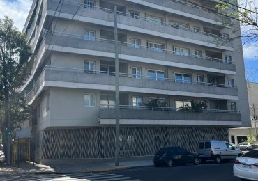 Tomas Le Breton 4200. Departamento 2 ambientes al frente.|
